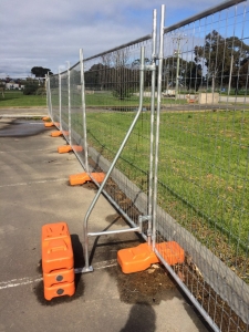 Temporary Fence Stays